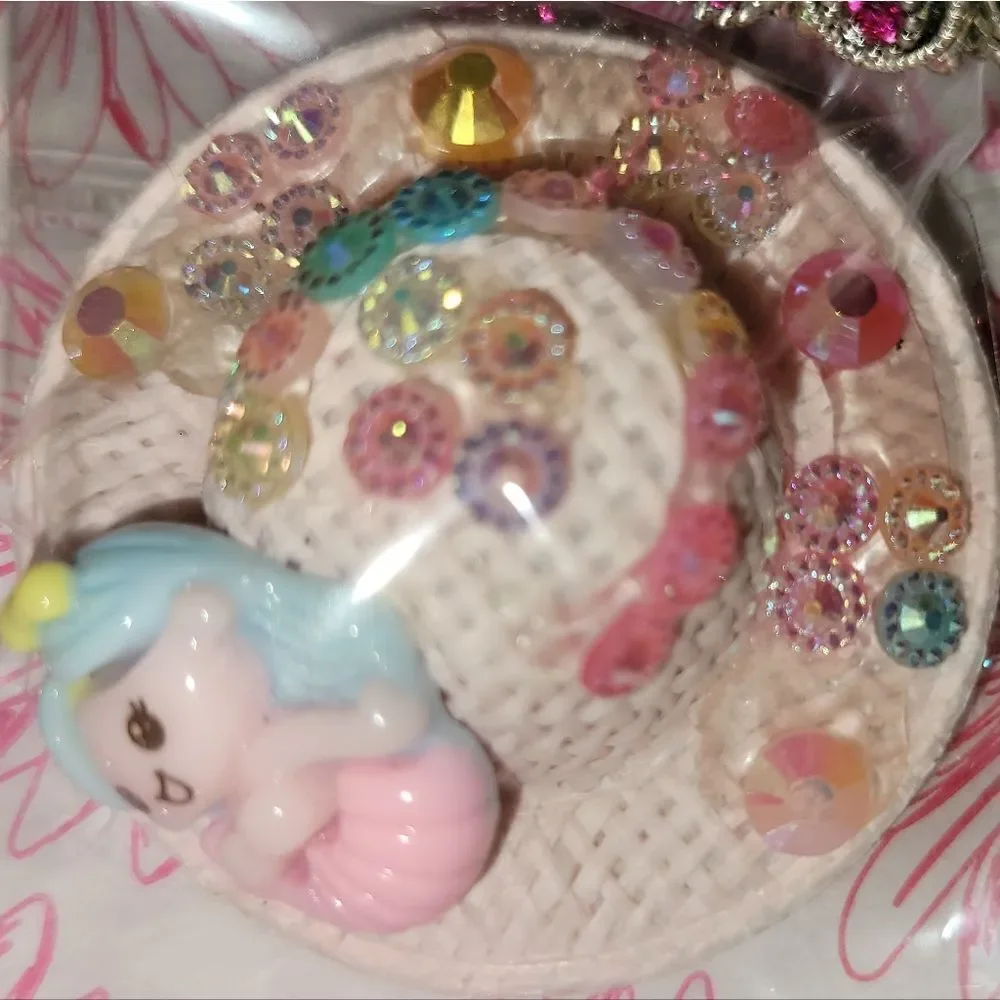 One Vintage Hair clip